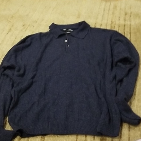 Super soft mens sweater by consensus sportswear - Picture 2 of 4